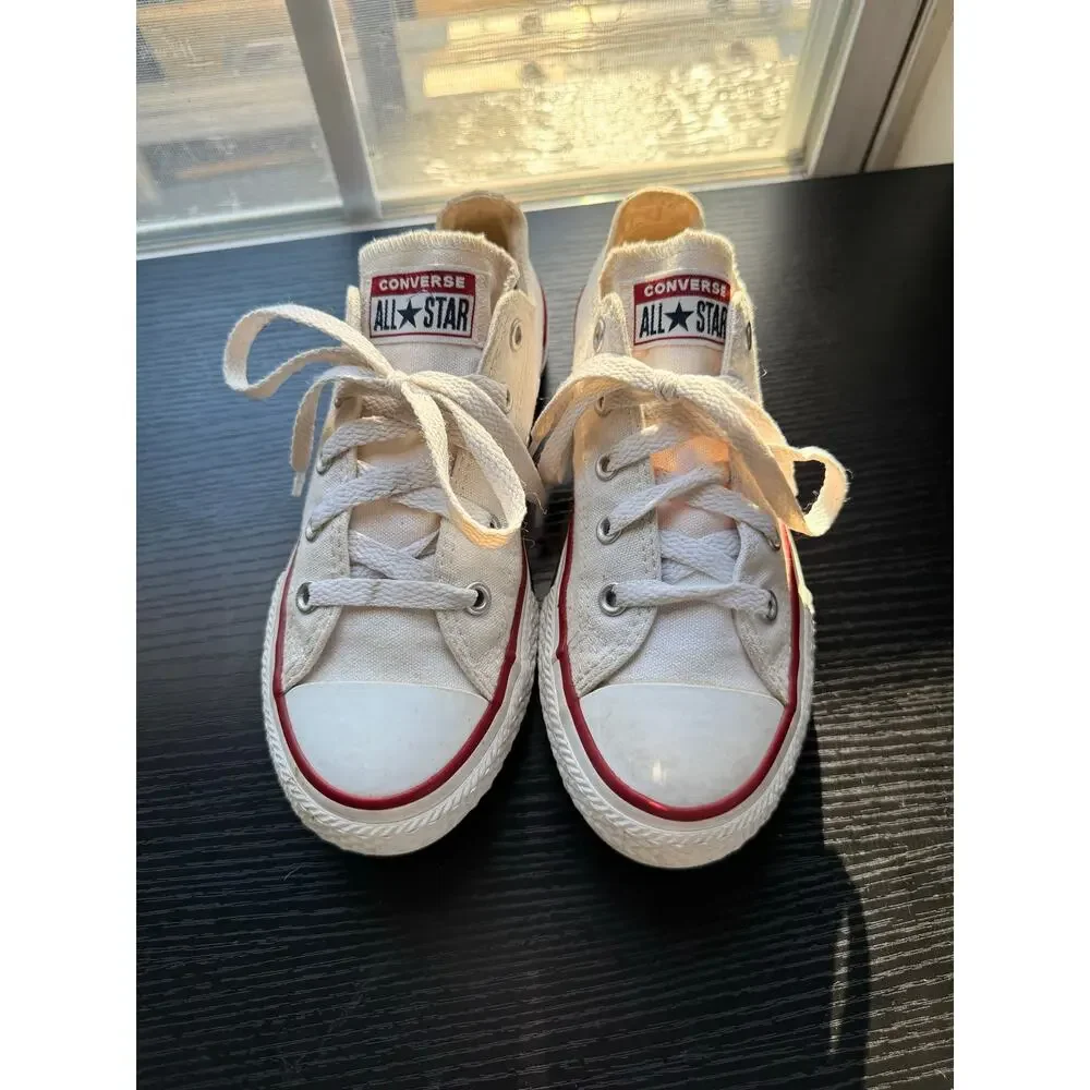Converse All Star Low Top Sneakers Youth Size 1.5 White Canvas Lace Up Shoes